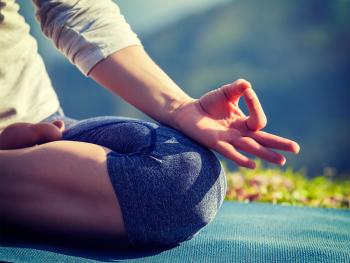 Mehr Gelassenheit innere Ruhe und Kraft durch Yoga